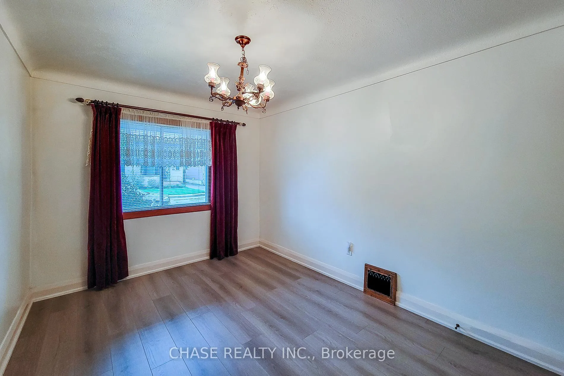 Photo 21 of 187 Paradise Road N, Hamilton, Westdale — HOMEH