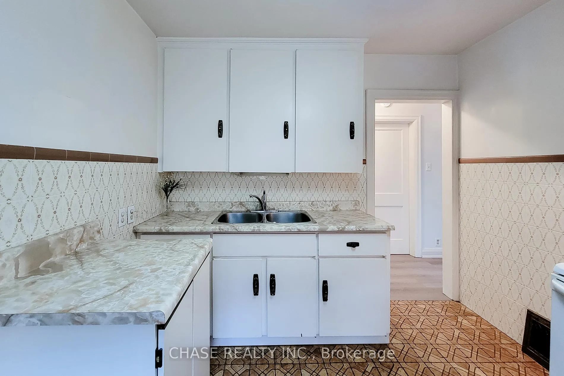 Photo 31 of 187 Paradise Road N, Hamilton, Westdale — HOMEH