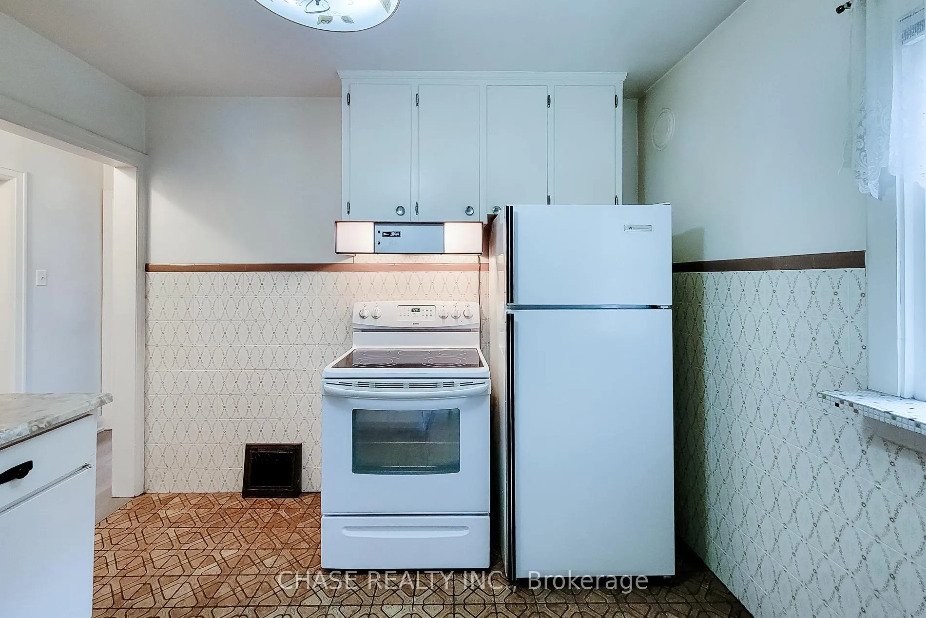 Photo 33 of 187 Paradise Road N, Hamilton, Westdale — HOMEH