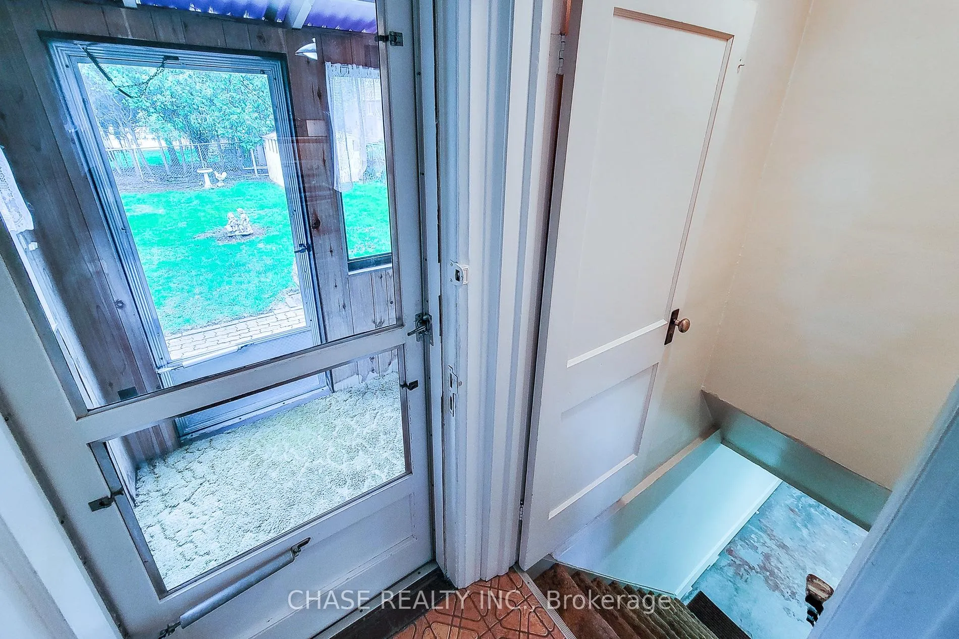 Photo 36 of 187 Paradise Road N, Hamilton, Westdale — HOMEH