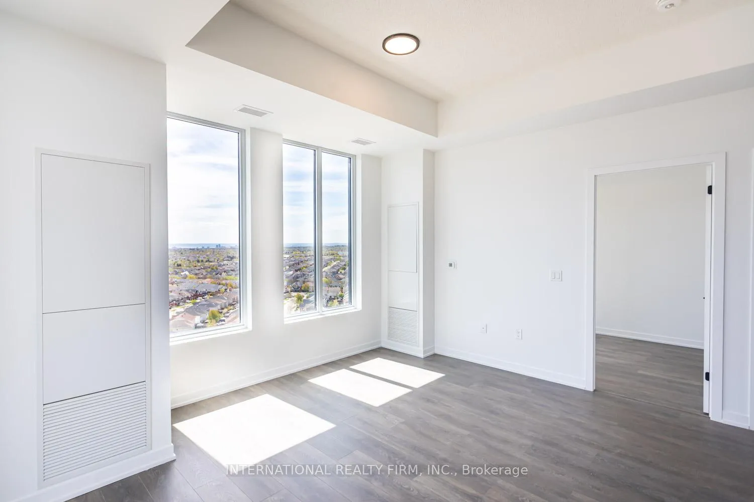 Photo 16 of Unit D1609, 4878 Power Common, Burlington, Alton — HOMEH