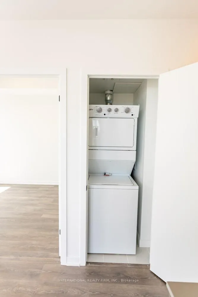 Photo 21 of Unit D1609, 4878 Power Common, Burlington, Alton — HOMEH