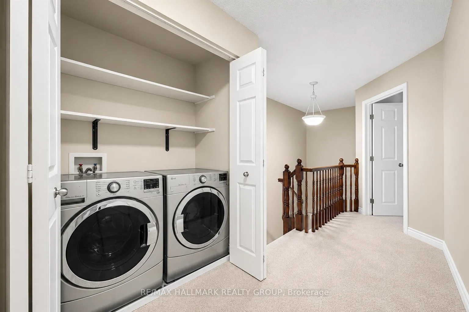 Photo 15 of 224 Lamplighters Drive, Ottawa, Barrhaven - Cedargrove/Fraserdale — HOMEH