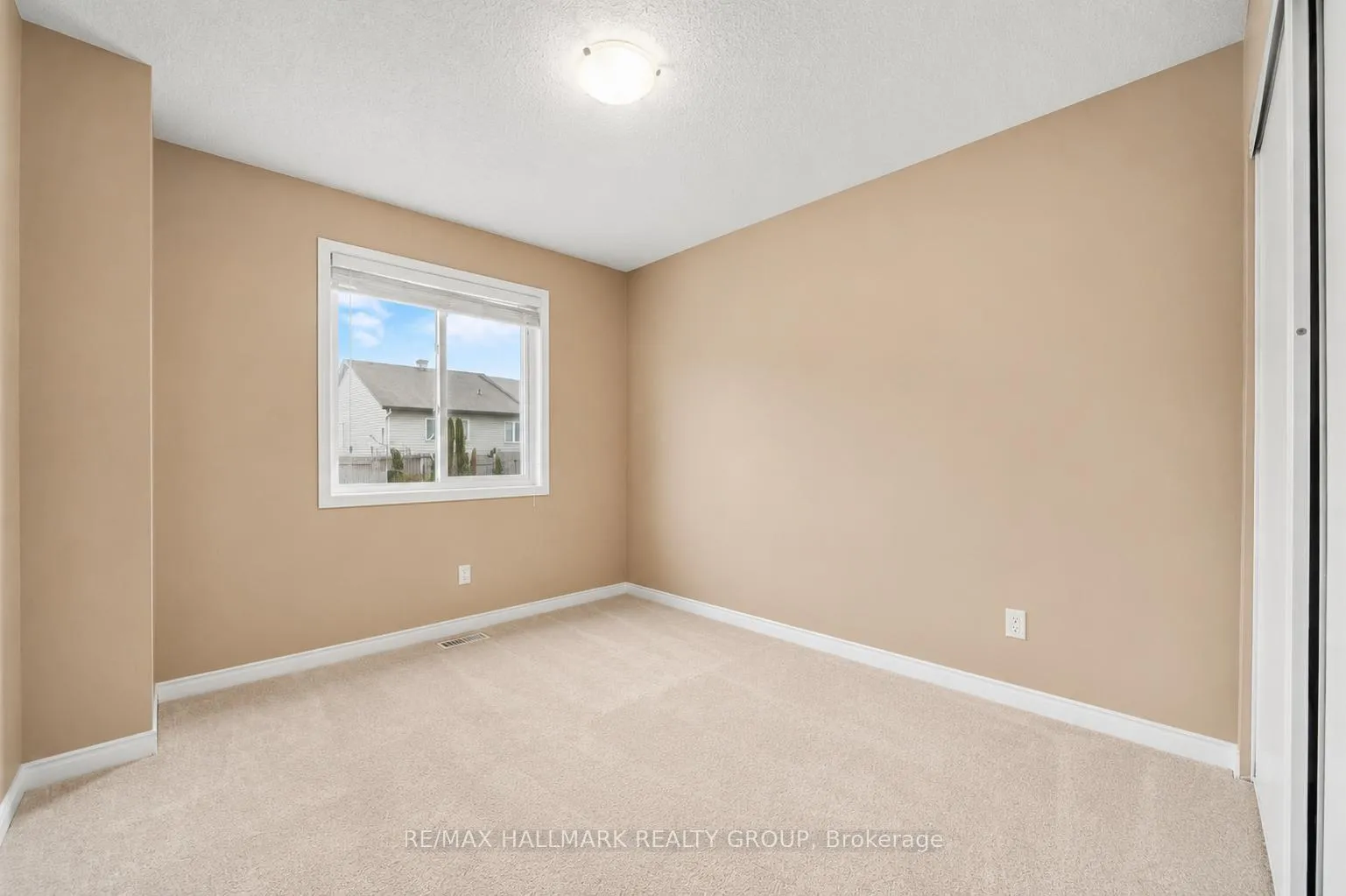 Photo 20 of 224 Lamplighters Drive, Ottawa, Barrhaven - Cedargrove/Fraserdale — HOMEH