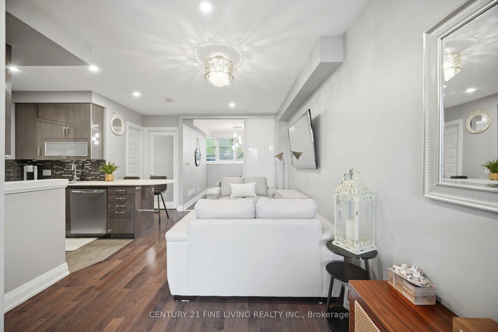 Photo 1 of Unit 49, 8167 Kipling Avenue, Vaughan, West Woodbridge — HOMEH