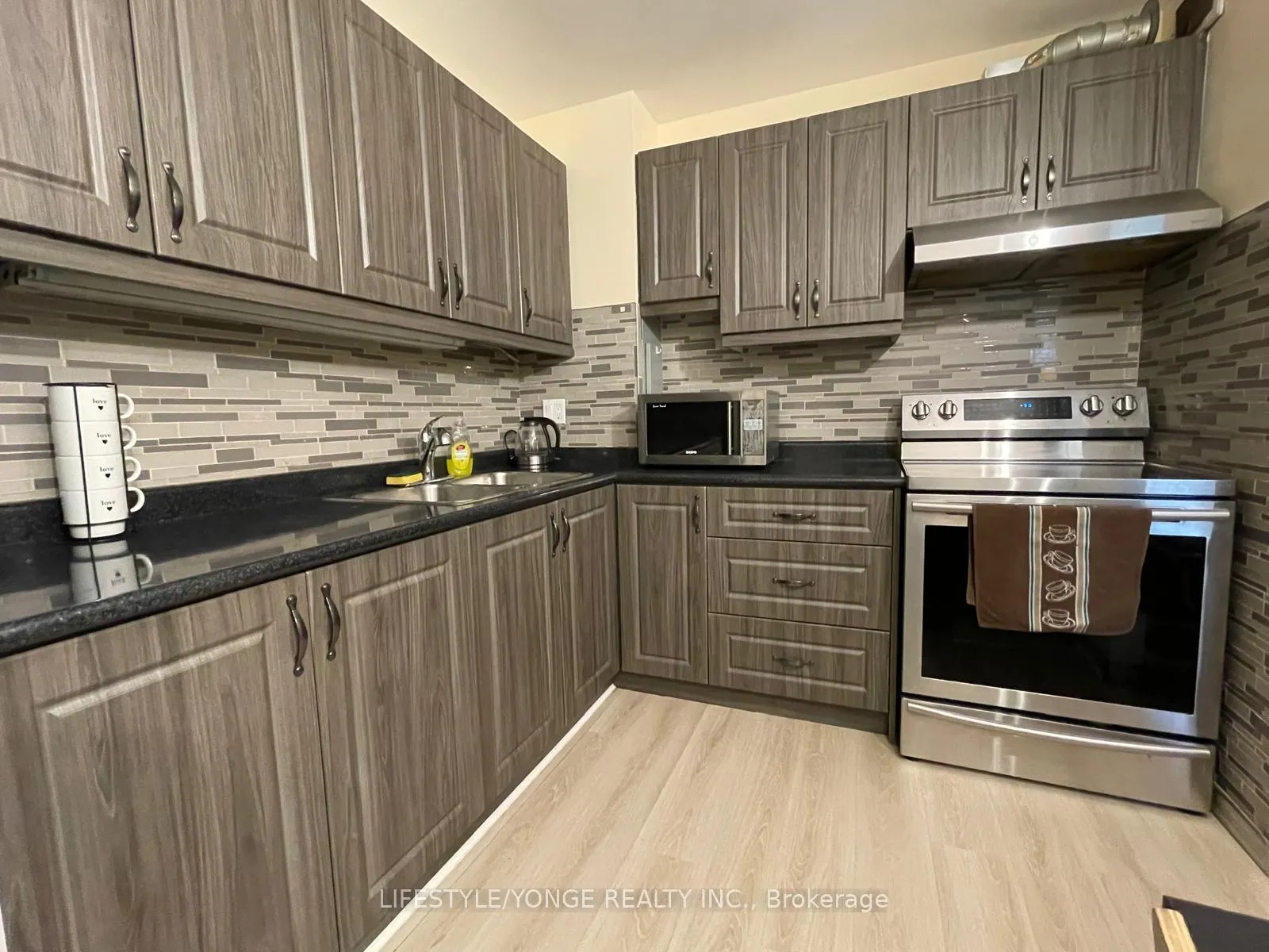 Photo 15 of Unit 201, 735 Don Mills Road, Toronto, Flemingdon Park — HOMEH