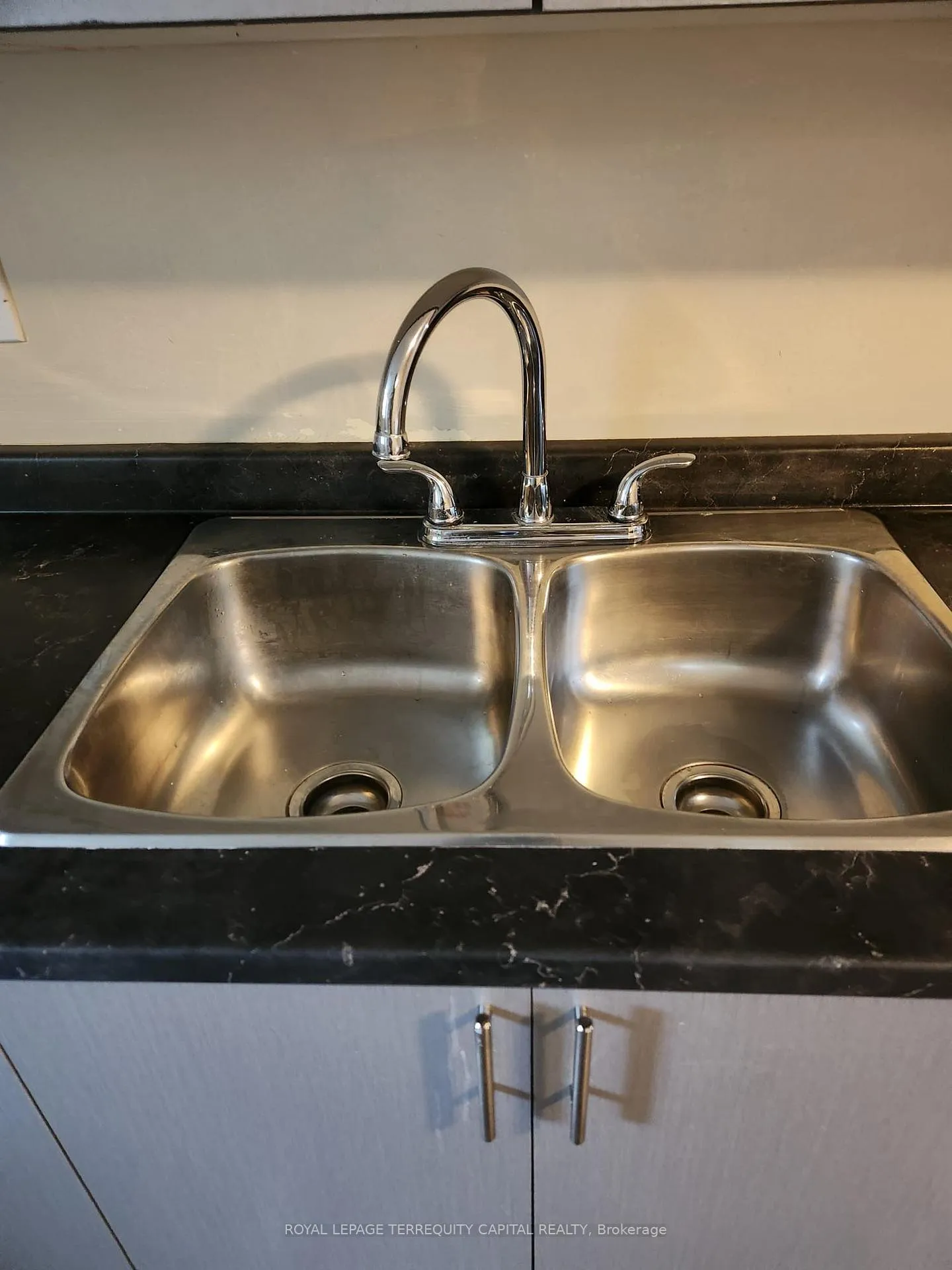 Photo 14 of Unit Lower, 73 Hickory Heights Crescent, Kitchener, Forest Hill — HOMEH