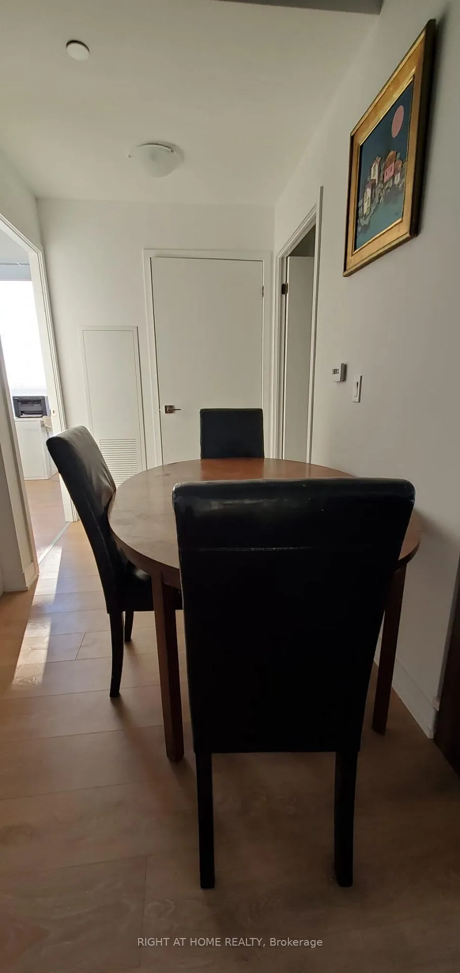 Photo 4 of Unit 1124, 498 Caldari Road, Vaughan, Concord — HOMEH