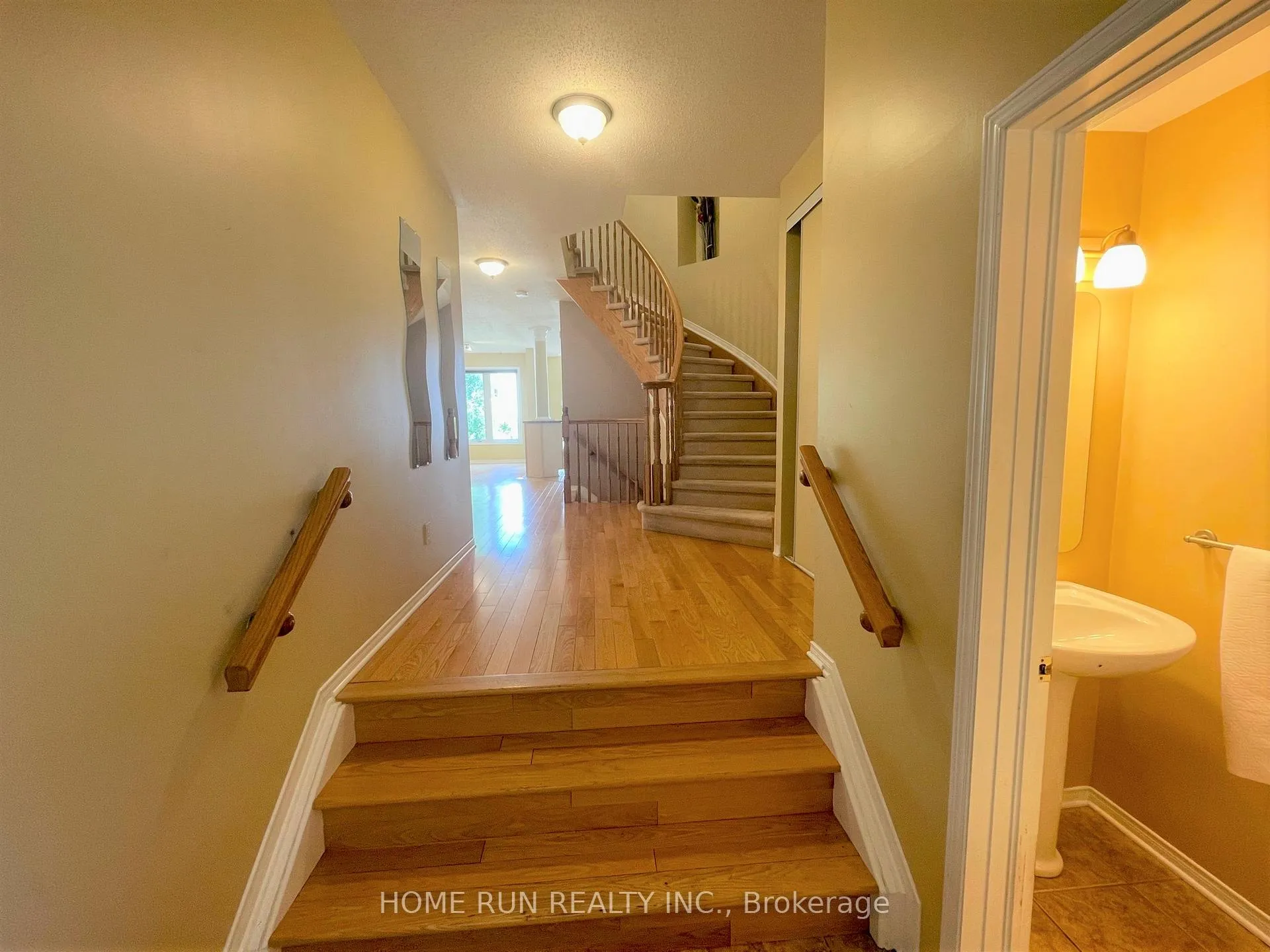 Photo 2 of 251 Meadowbreeze Drive, Ottawa, Kanata - Emerald Meadows/Trailwest — HOMEH