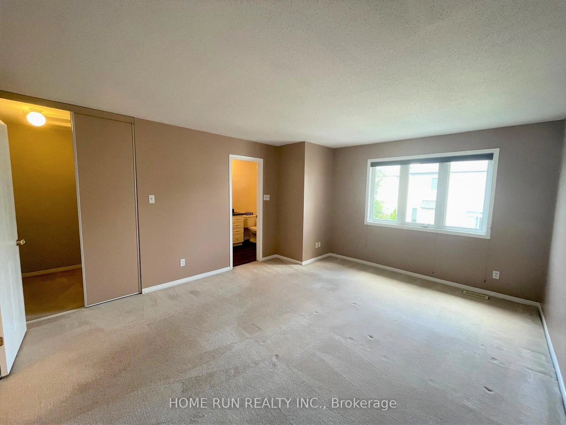 Photo 20 of 251 Meadowbreeze Drive, Ottawa, Kanata - Emerald Meadows/Trailwest — HOMEH