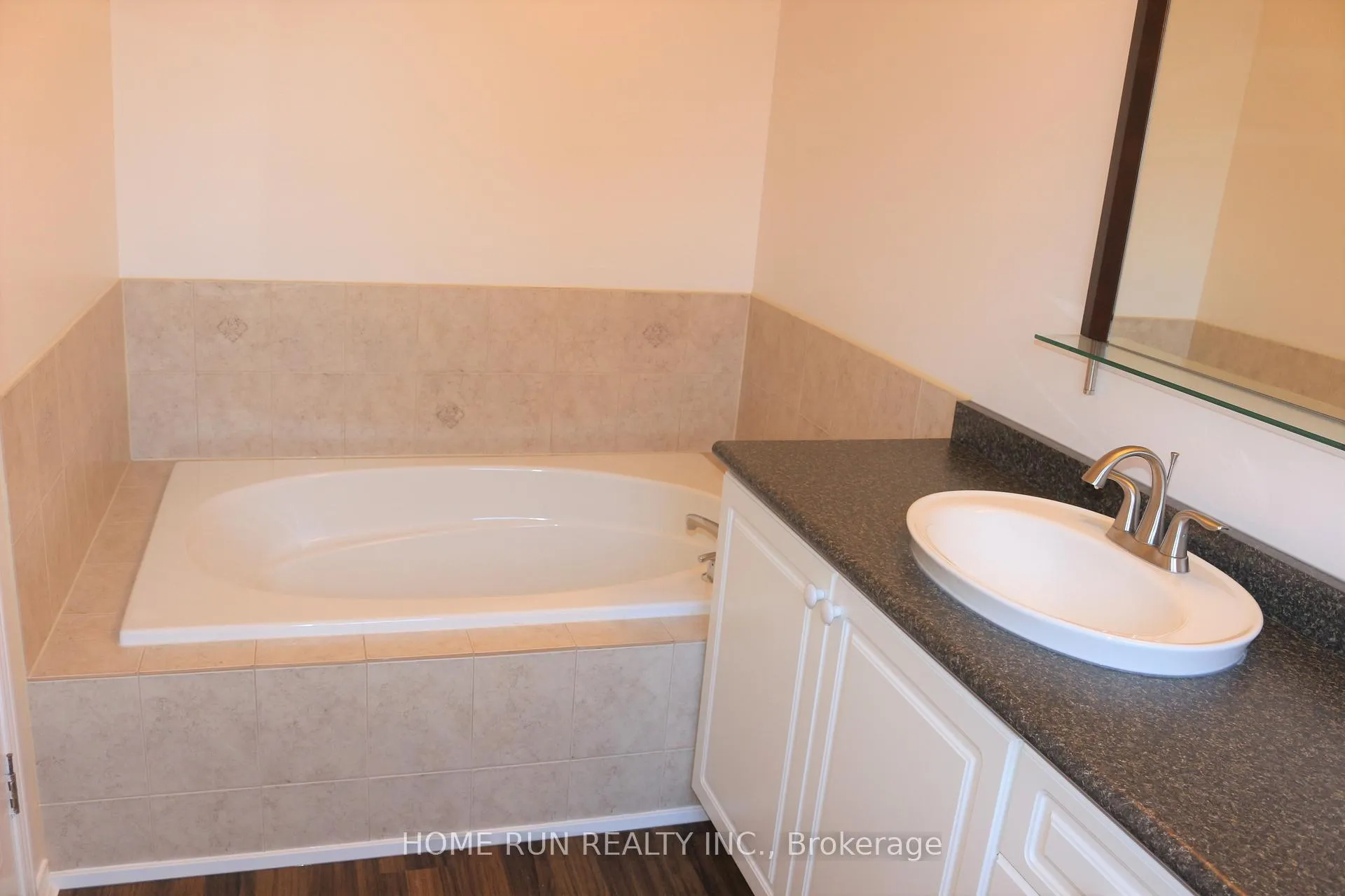 Photo 24 of 251 Meadowbreeze Drive, Ottawa, Kanata - Emerald Meadows/Trailwest — HOMEH
