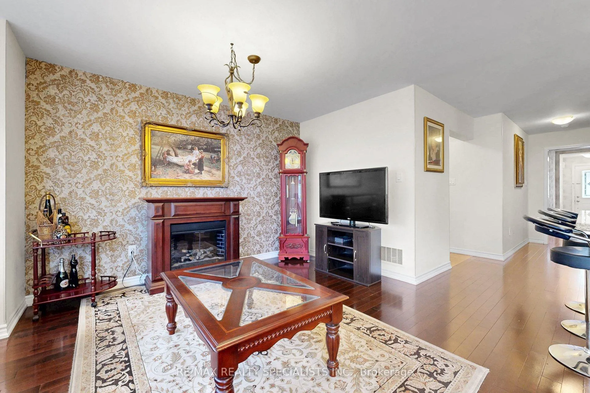 Photo 18 of 17 Leblanc Crescent, Brampton, Northwest Brampton — HOMEH