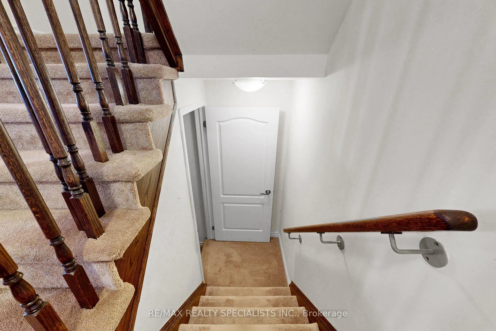 Photo 31 of 17 Leblanc Crescent, Brampton, Northwest Brampton — HOMEH