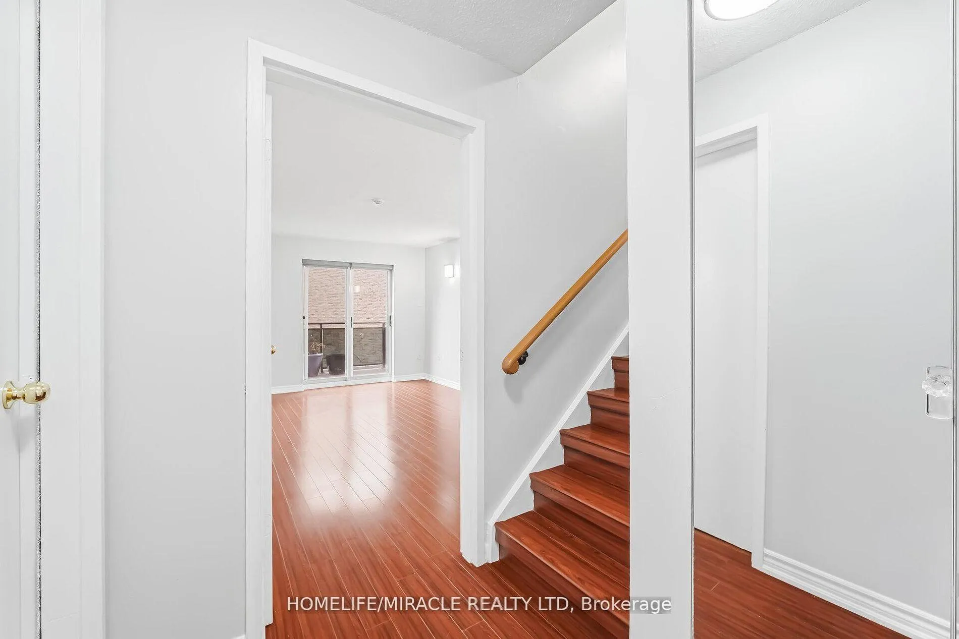 Photo 4 of Unit 103, 140 Ling Road, Scarborough, West Hill — HOMEH