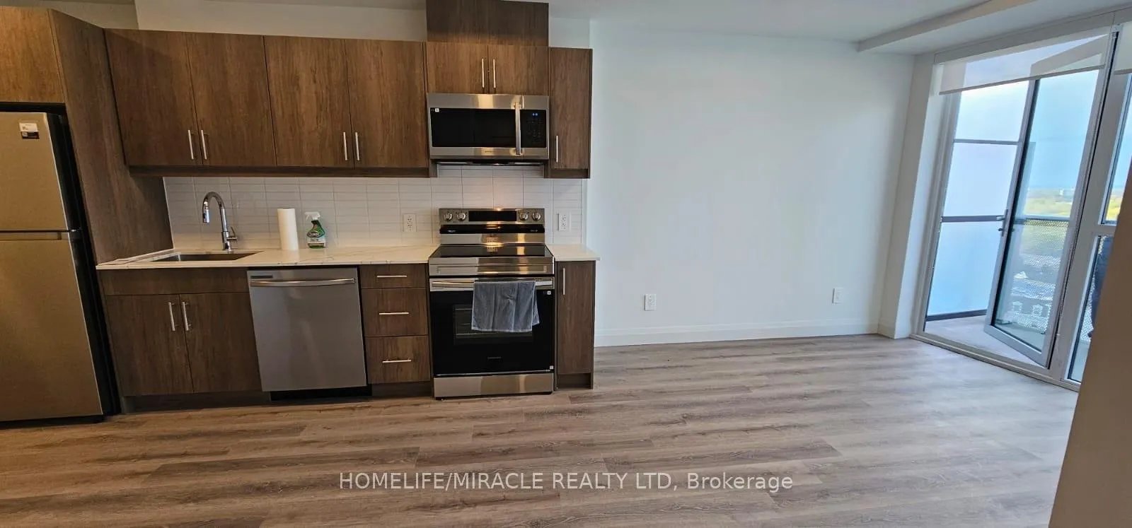 Photo 4 of Unit 1310, 1333 Weber Street, Kitchener — HOMEH