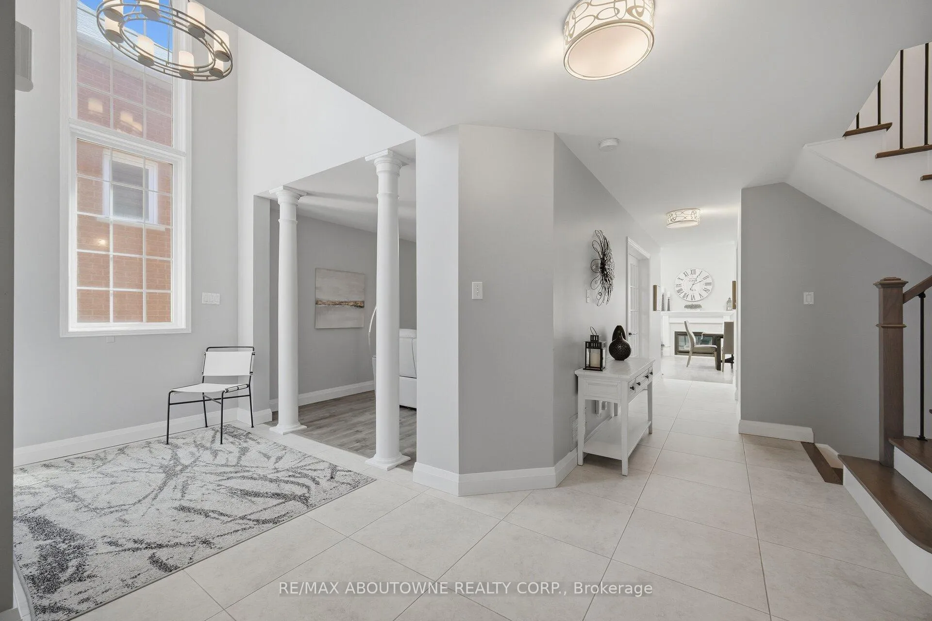 Photo 25 of 44 Banington Crescent, Brampton, Snelgrove — HOMEH