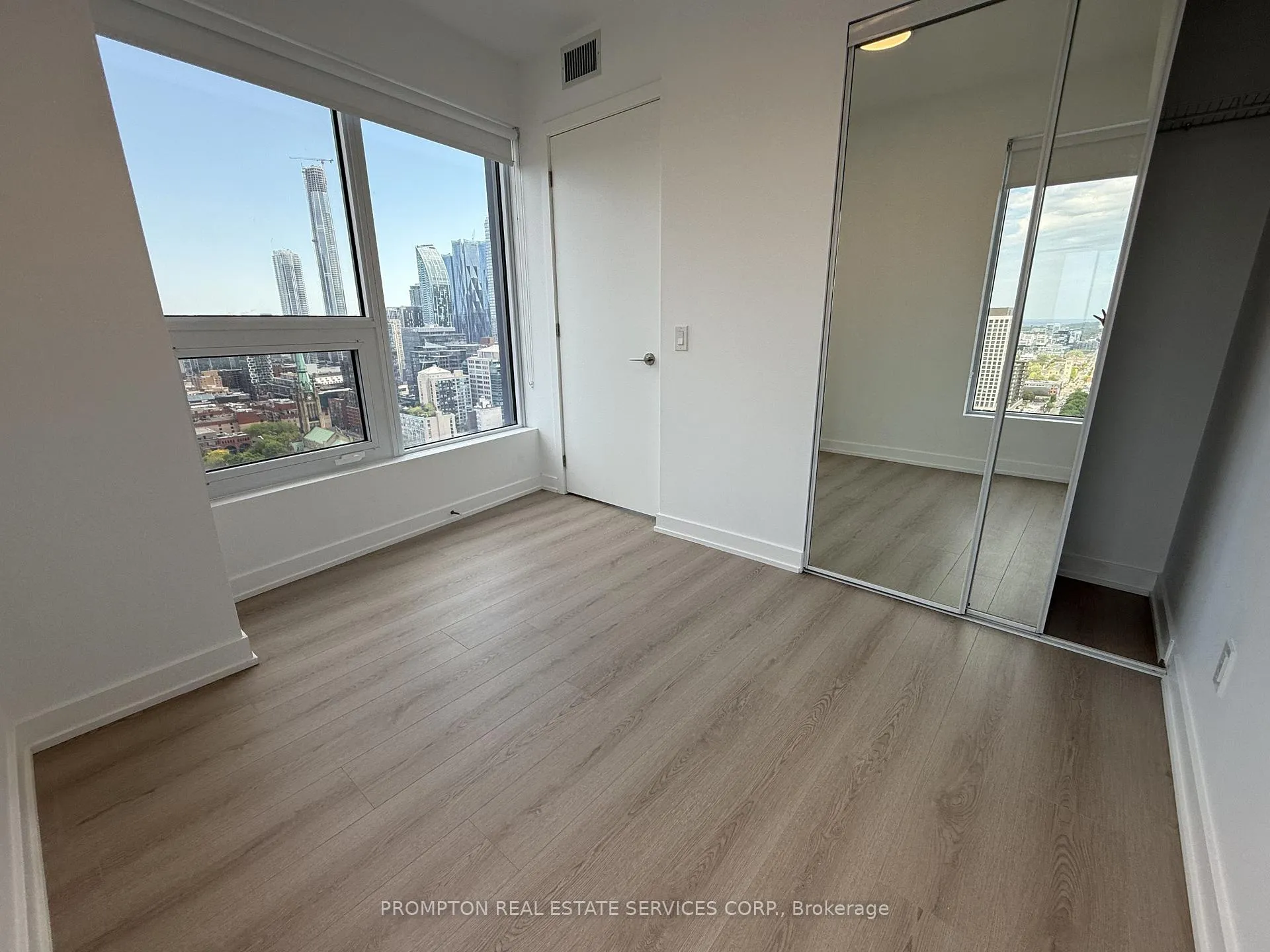 Photo 6 of Unit 3206, 100 Queen Street E, Toronto, Church-Yonge Corridor — HOMEH
