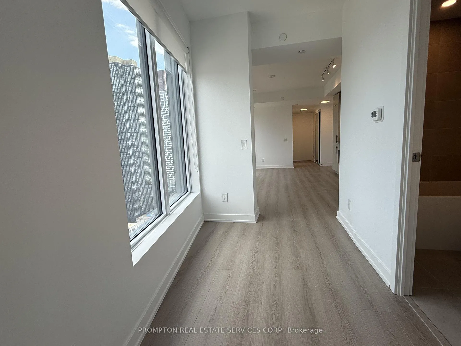 Photo 8 of Unit 3206, 100 Queen Street E, Toronto, Church-Yonge Corridor — HOMEH