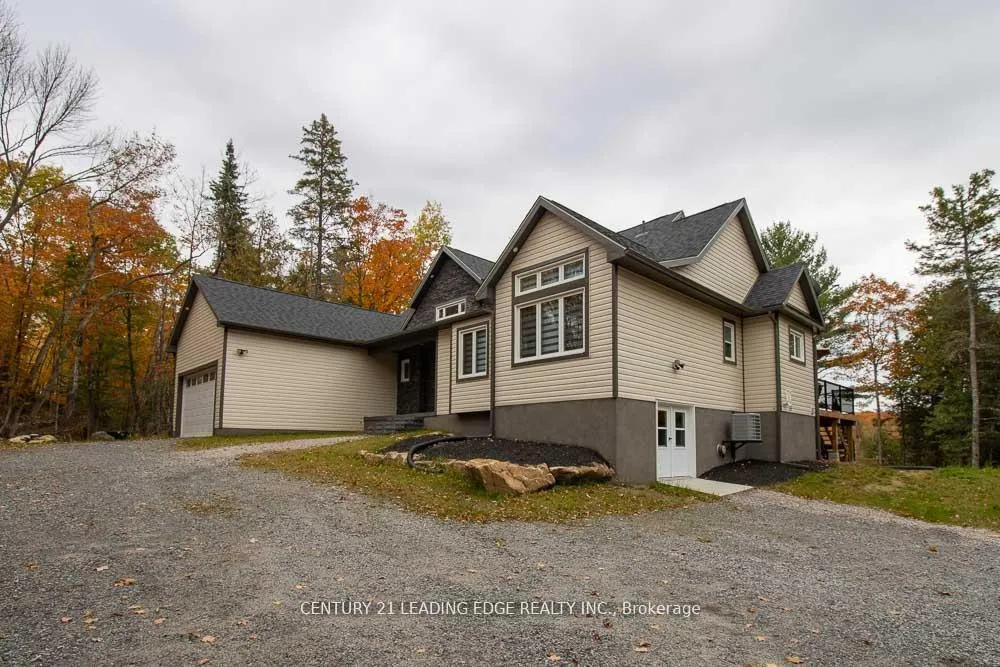Photo 3 of 1056 Lippert Lane, Faraday — HOMEH