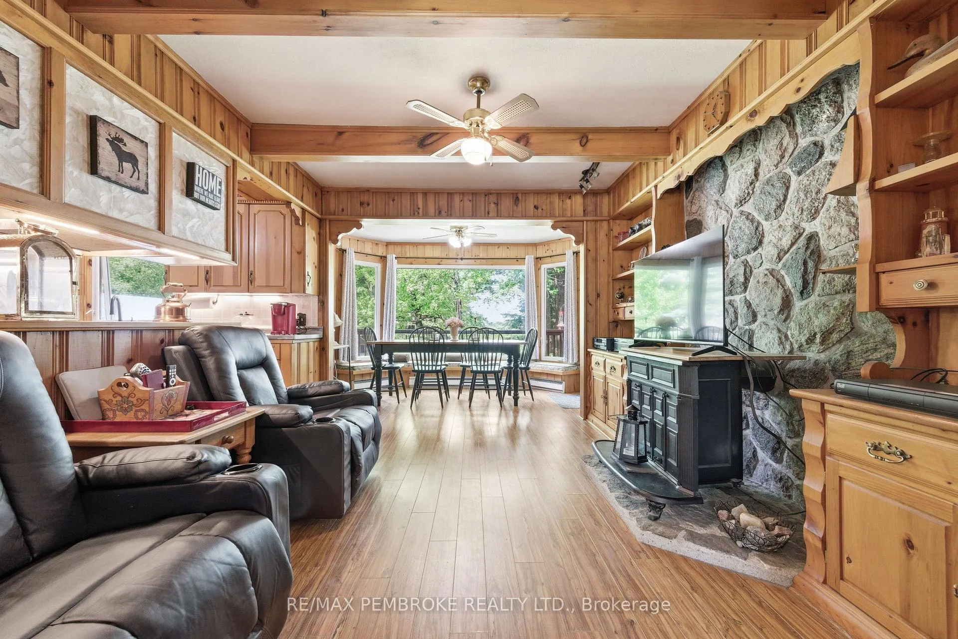 Photo 14 of 236 Witt Road, Laurentian Valley — HOMEH