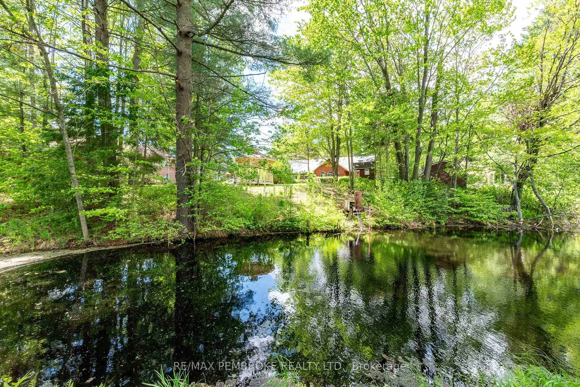 Photo 42 of 236 Witt Road, Laurentian Valley — HOMEH