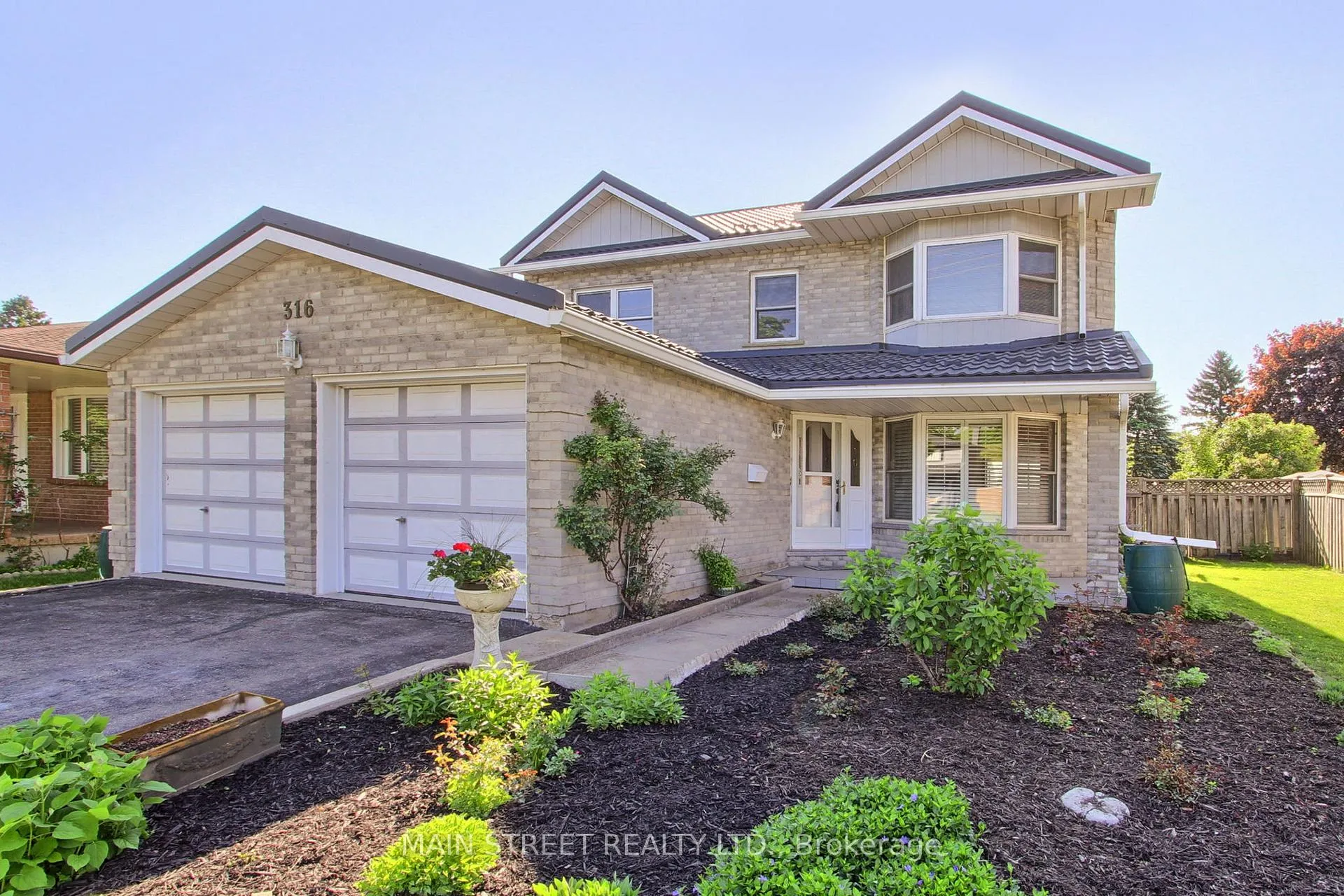 Photo 1 of 316 Biehn Drive, Kitchener — HOMEH