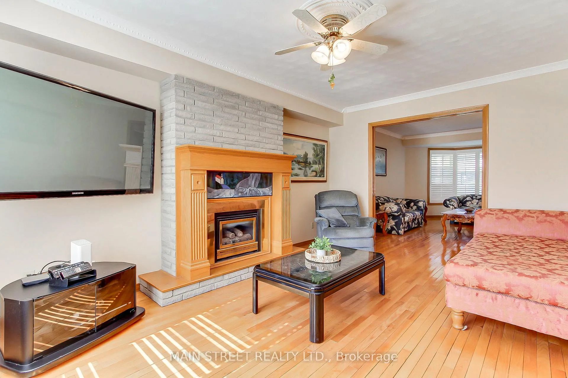 Photo 8 of 316 Biehn Drive, Kitchener — HOMEH
