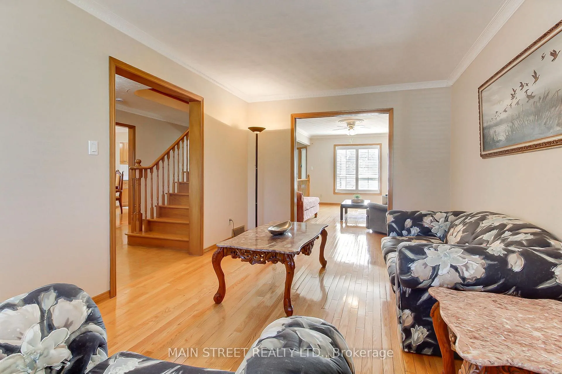 Photo 10 of 316 Biehn Drive, Kitchener — HOMEH