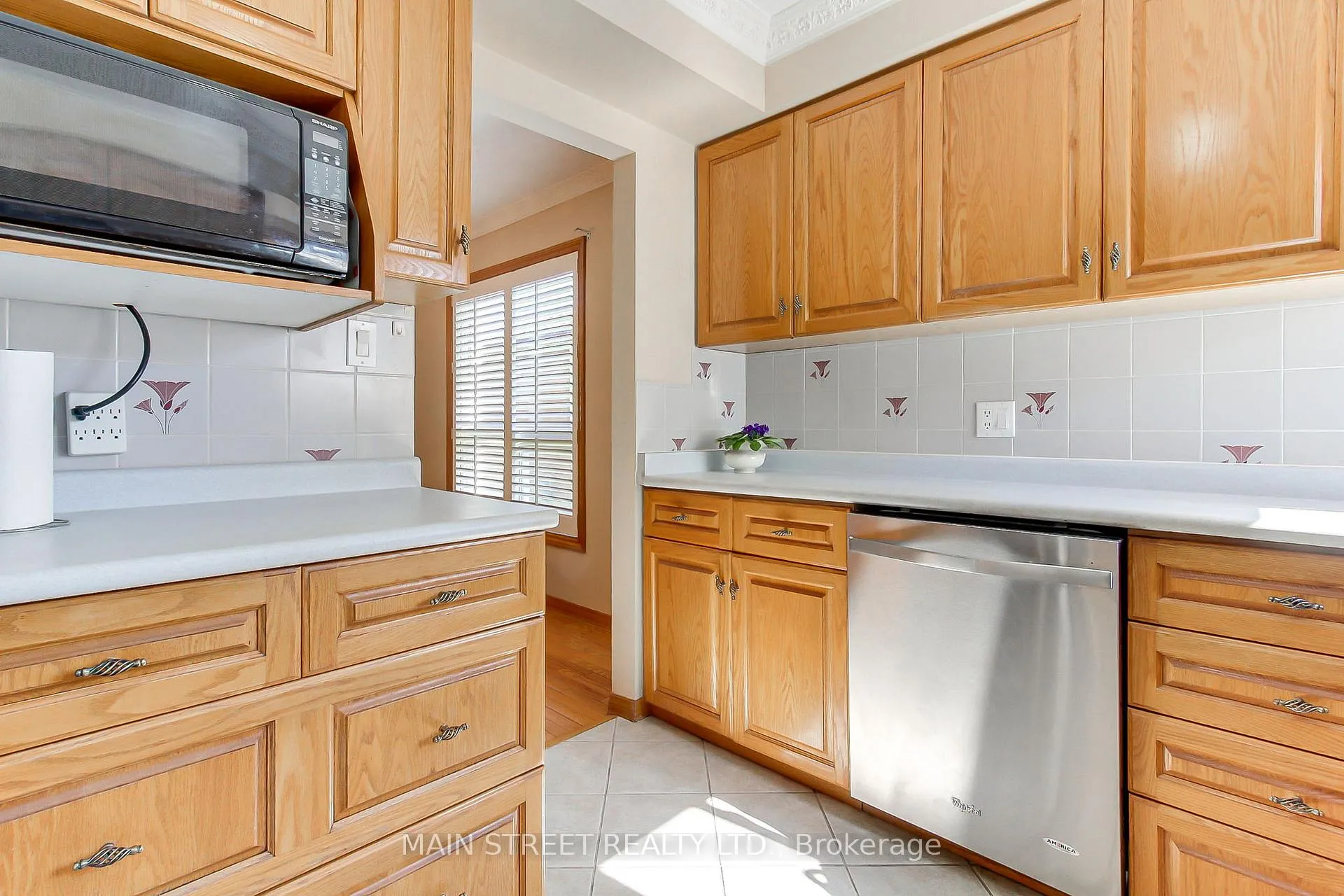 Photo 13 of 316 Biehn Drive, Kitchener — HOMEH