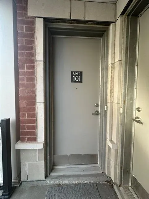 Photo 4 of Unit 101, 500 Alex Gardner Circle, Aurora, Aurora Village — HOMEH