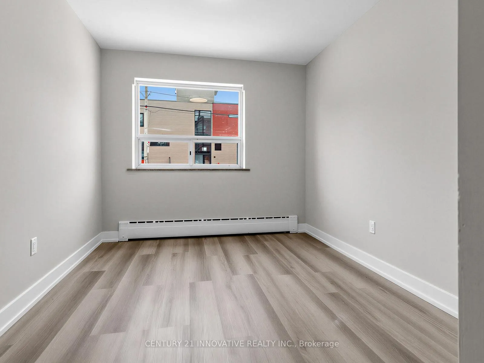 Photo 6 of Unit 201, 1243 Broadview Avenue, Toronto, Broadview North — HOMEH