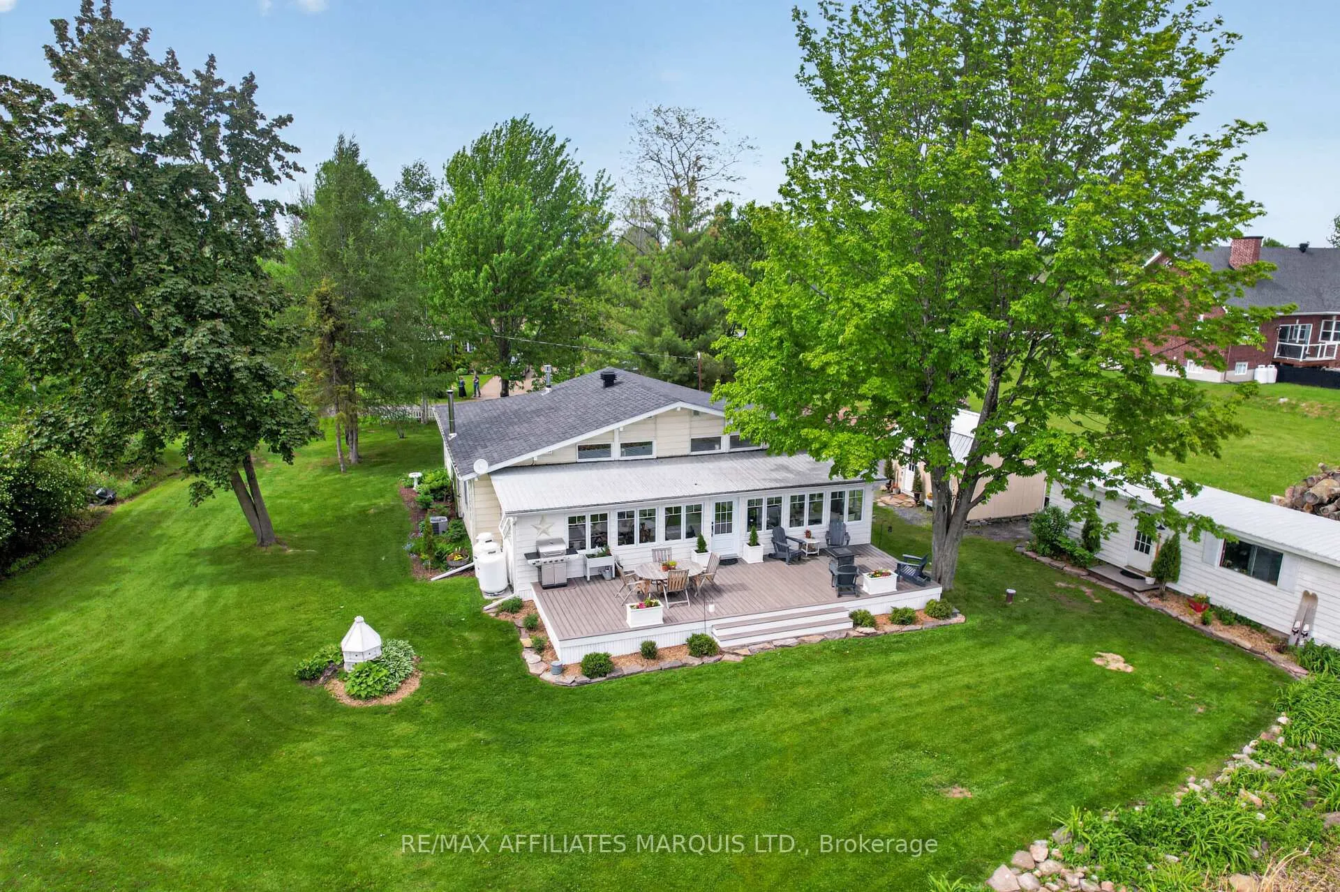 Photo 2 of 6266 94th Avenue, South Glengarry, South Glengarry (Lancaster) Twp — HOMEH