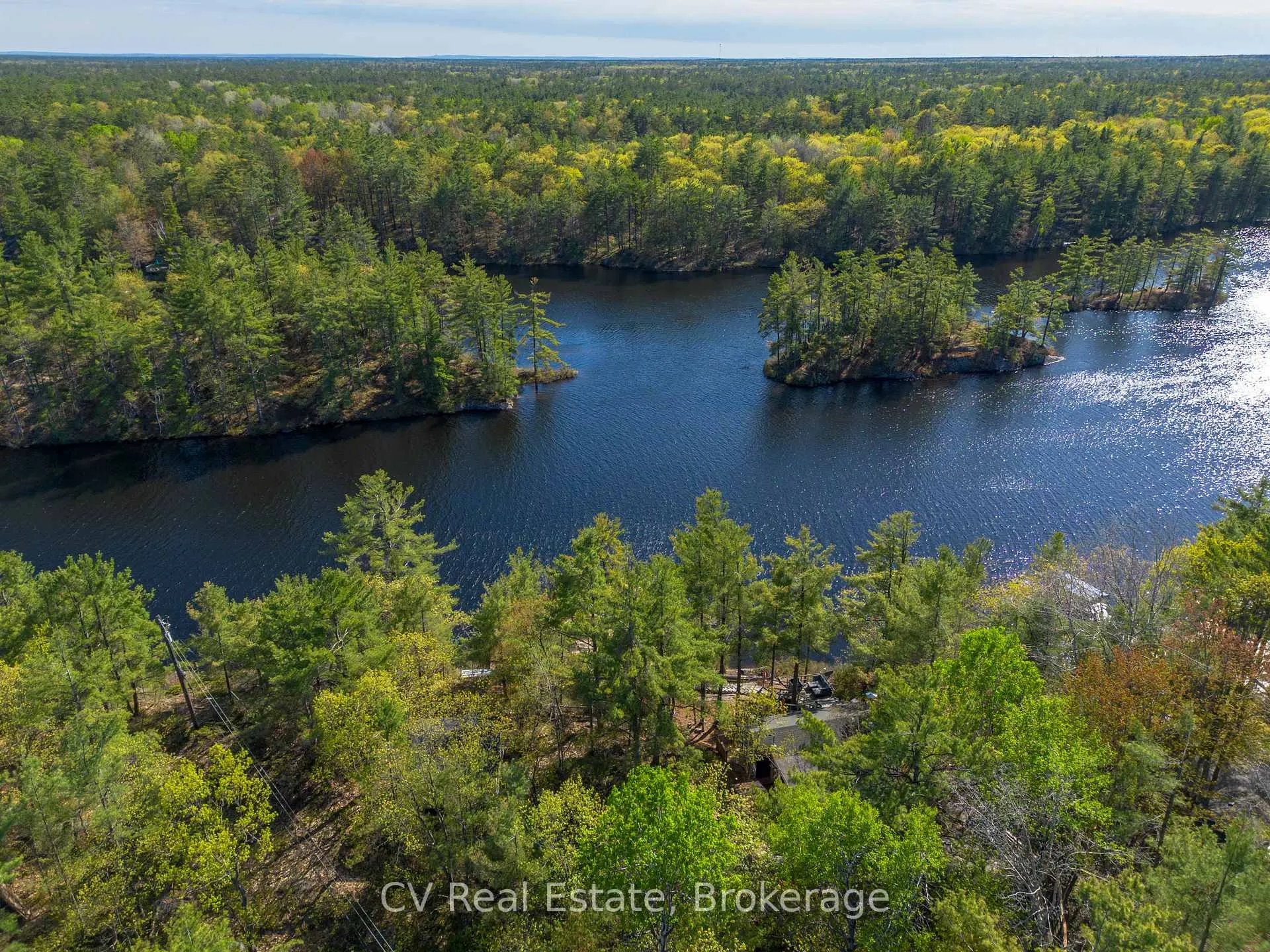 Photo 3 of 28 Redwig Drive, Gravenhurst, Muskoka (S) — HOMEH