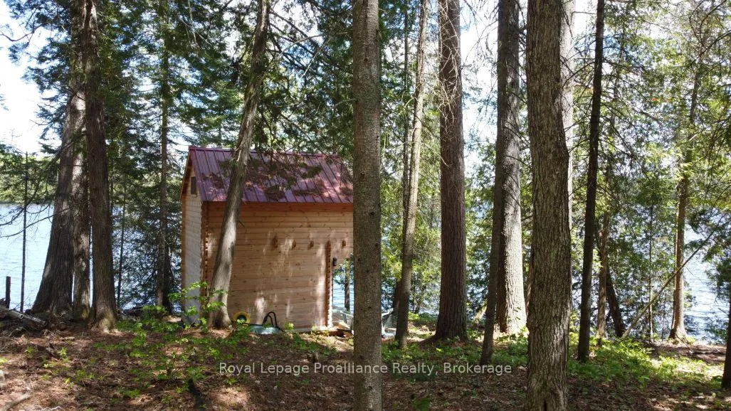 Photo 22 of 22202 Highway 41, Addington Highlands — HOMEH