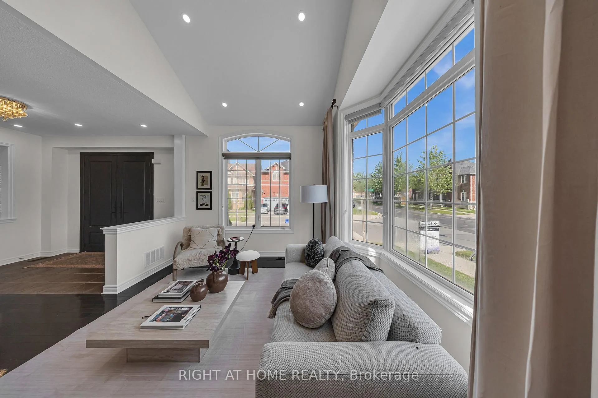 Photo 6 of 1396 Castlemore Avenue, Markham, Greensborough — HOMEH