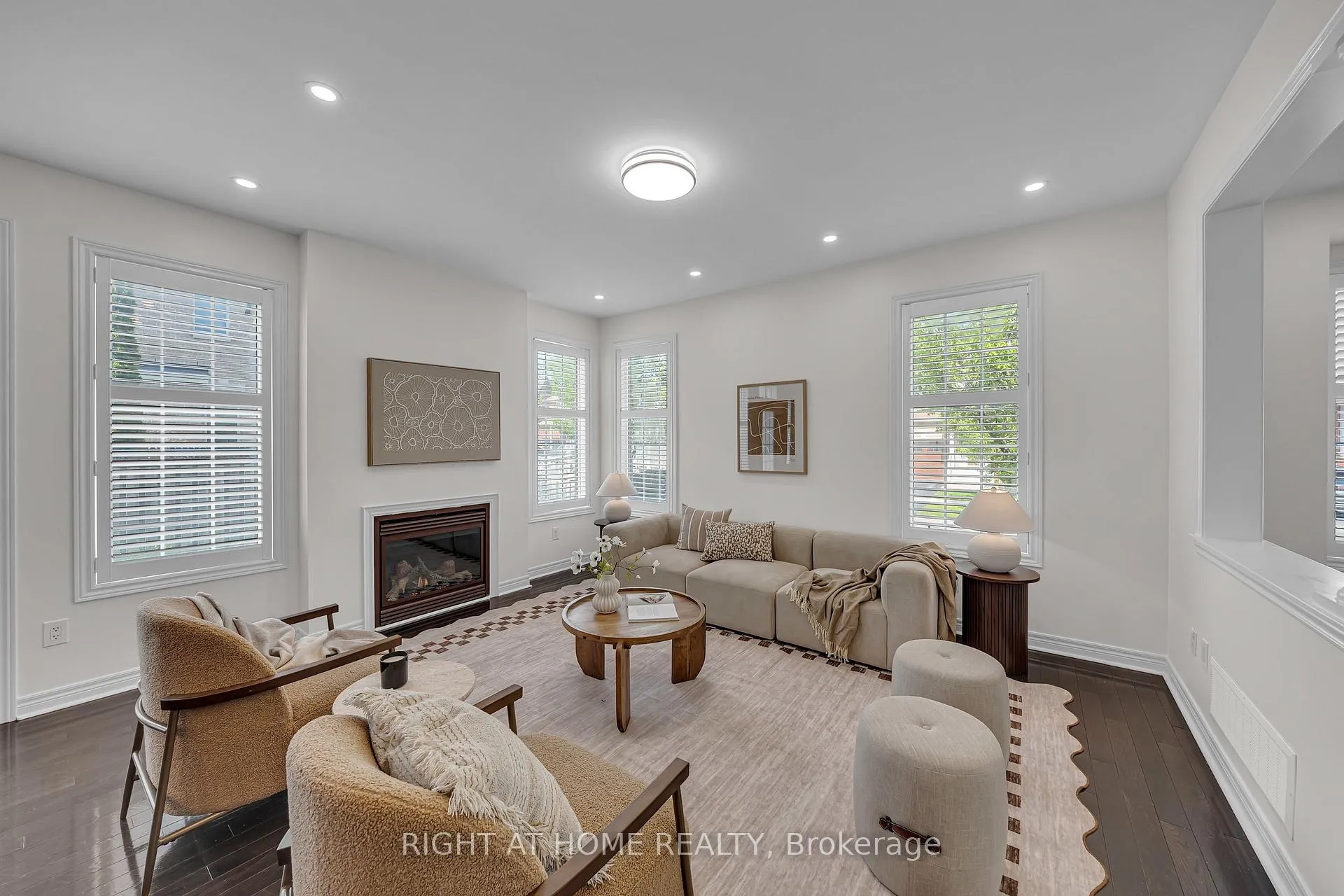 Photo 11 of 1396 Castlemore Avenue, Markham, Greensborough — HOMEH