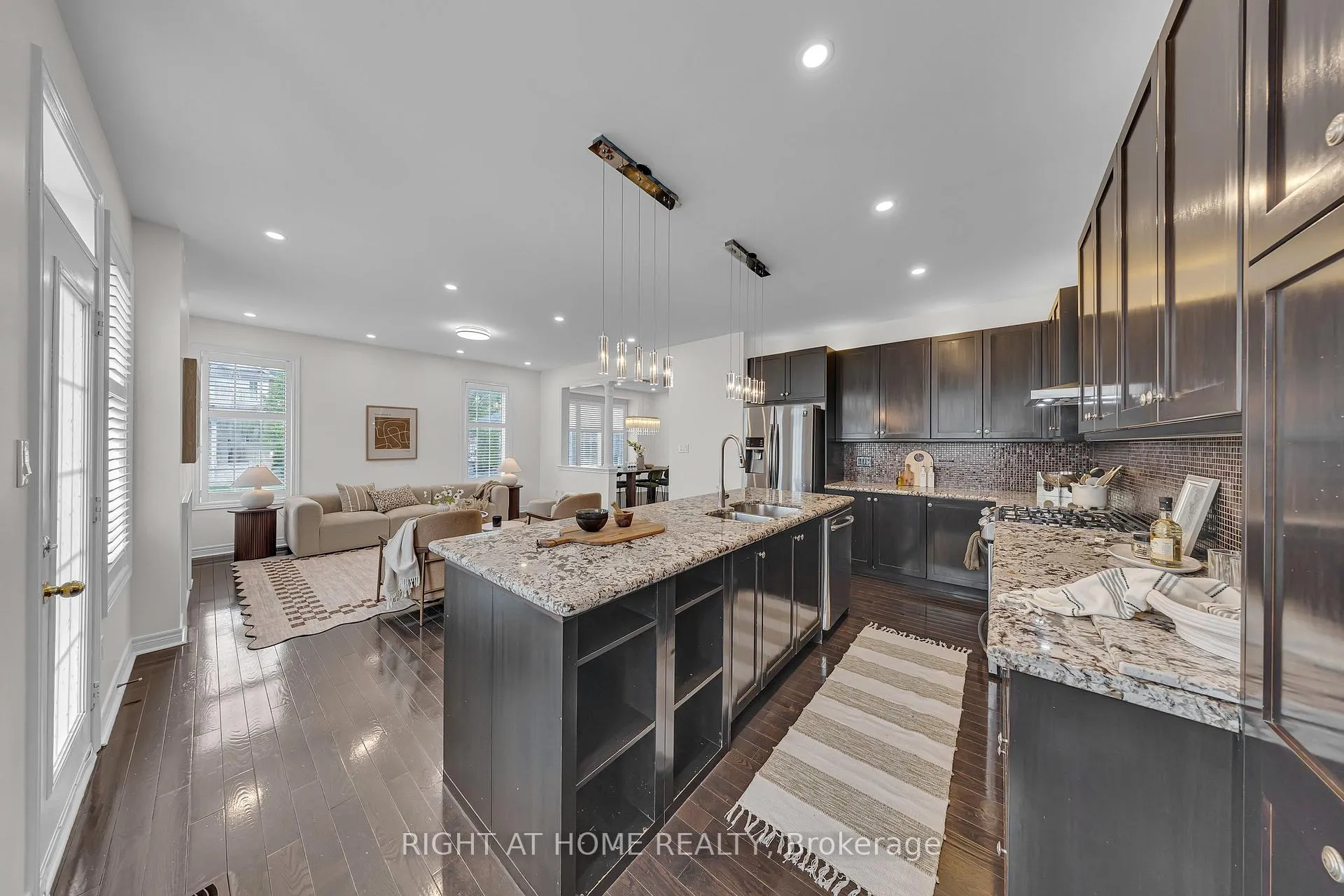 Photo 15 of 1396 Castlemore Avenue, Markham, Greensborough — HOMEH