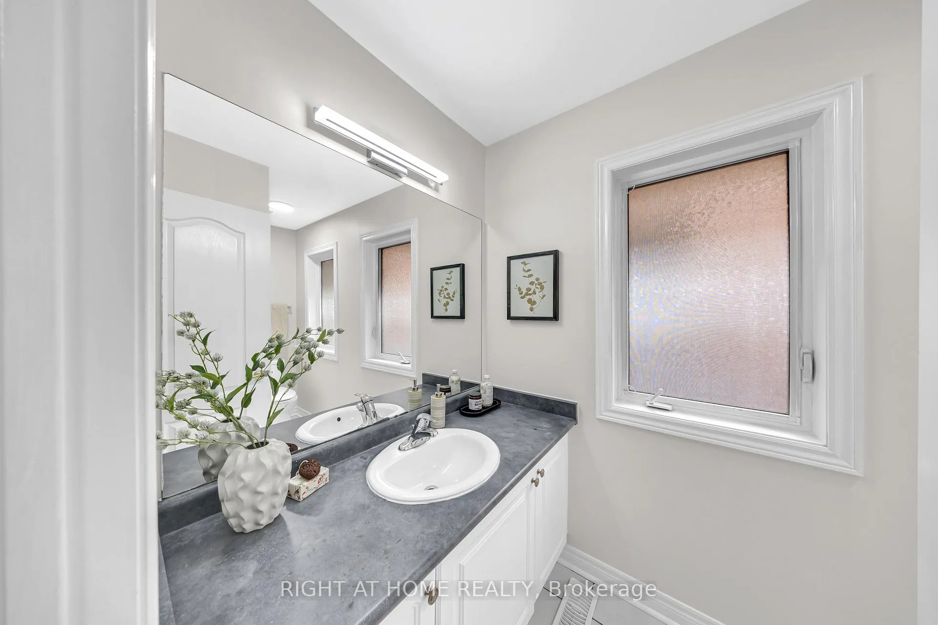 Photo 32 of 1396 Castlemore Avenue, Markham, Greensborough — HOMEH