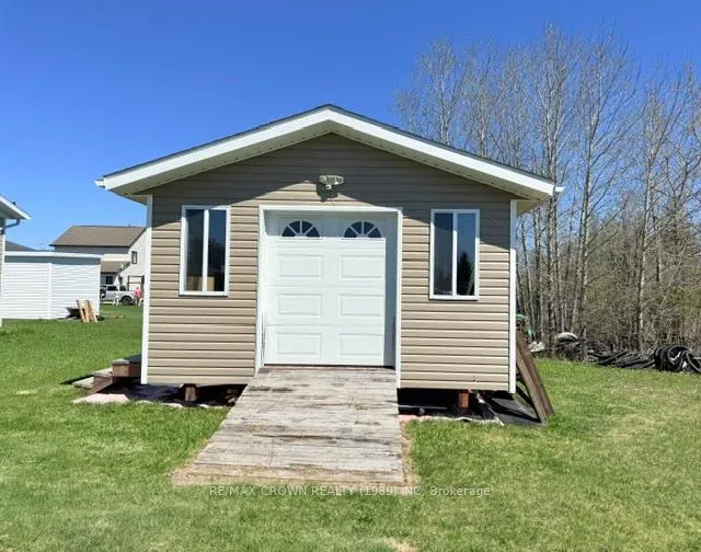 Photo 14 of 233 Brunetville Road, Kapuskasing — HOMEH