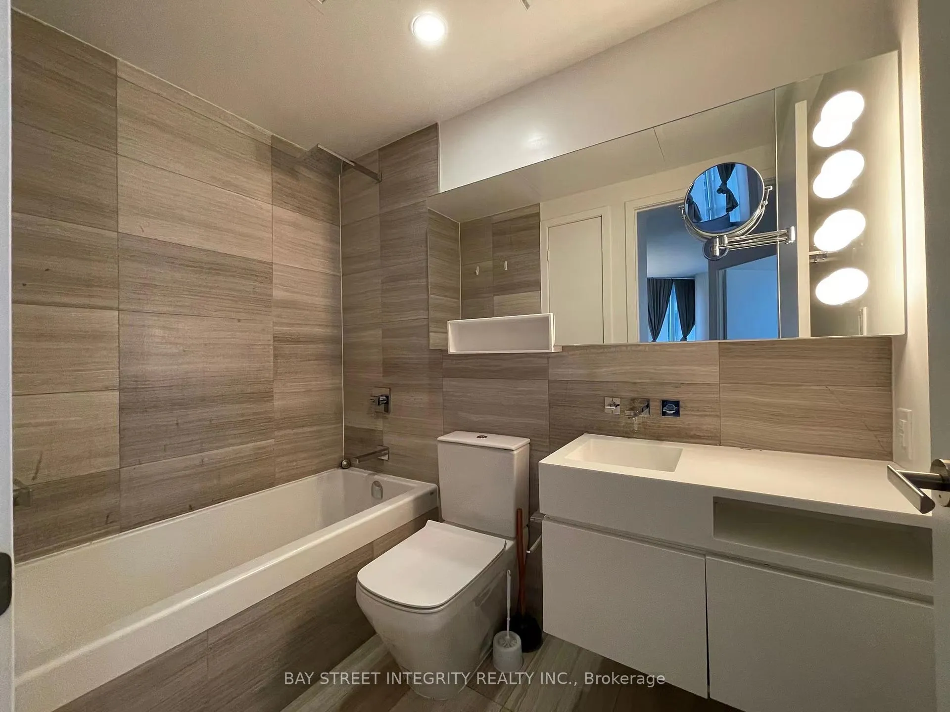 Photo 7 of Unit 4602, 45 Charles Street E, Toronto, Church-Yonge Corridor — HOMEH