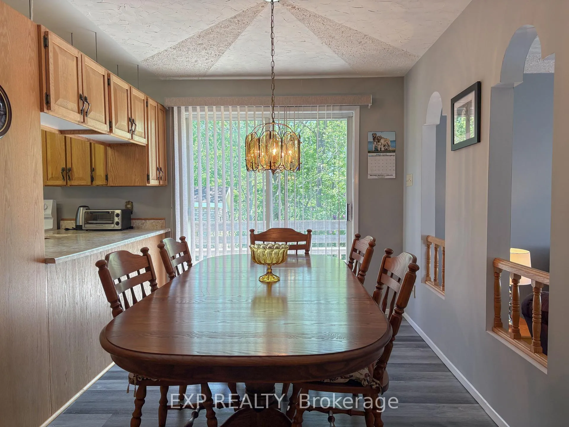 Photo 8 of 426 Sidney Avenue, Renfrew — HOMEH