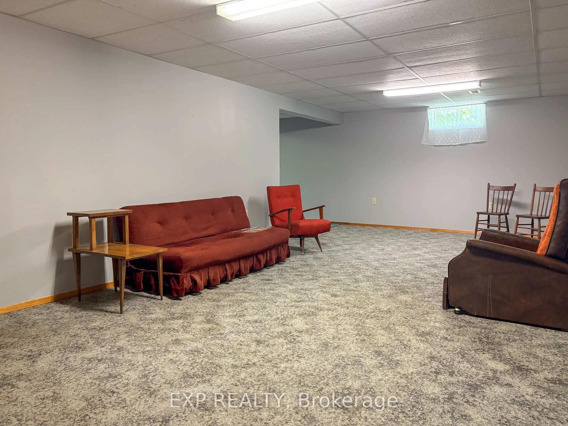 Photo 19 of 426 Sidney Avenue, Renfrew — HOMEH