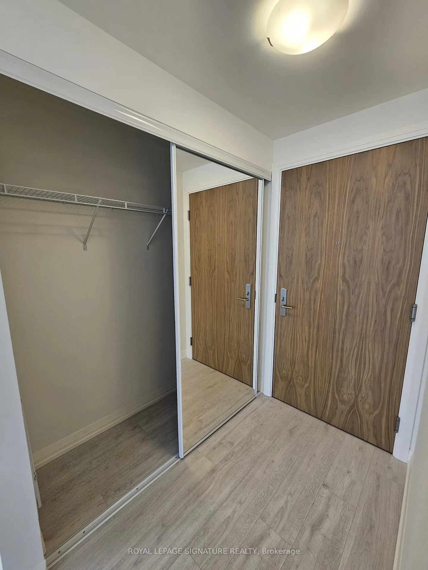 Photo 4 of Unit 2207, 27 Korda Gate, Vaughan, Vellore Village — HOMEH