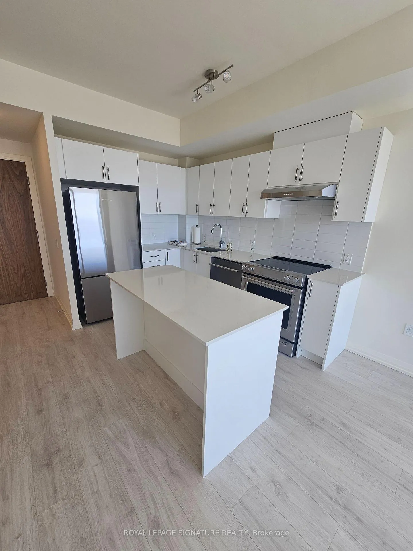 Photo 28 of Unit 2207, 27 Korda Gate, Vaughan, Vellore Village — HOMEH