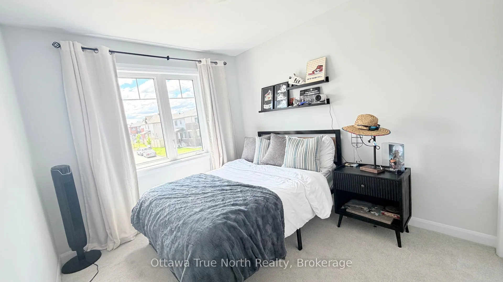 Photo 17 of 230 Invention Boulevard, Ottawa, Kanata - Morgan's Grant/South March — HOMEH