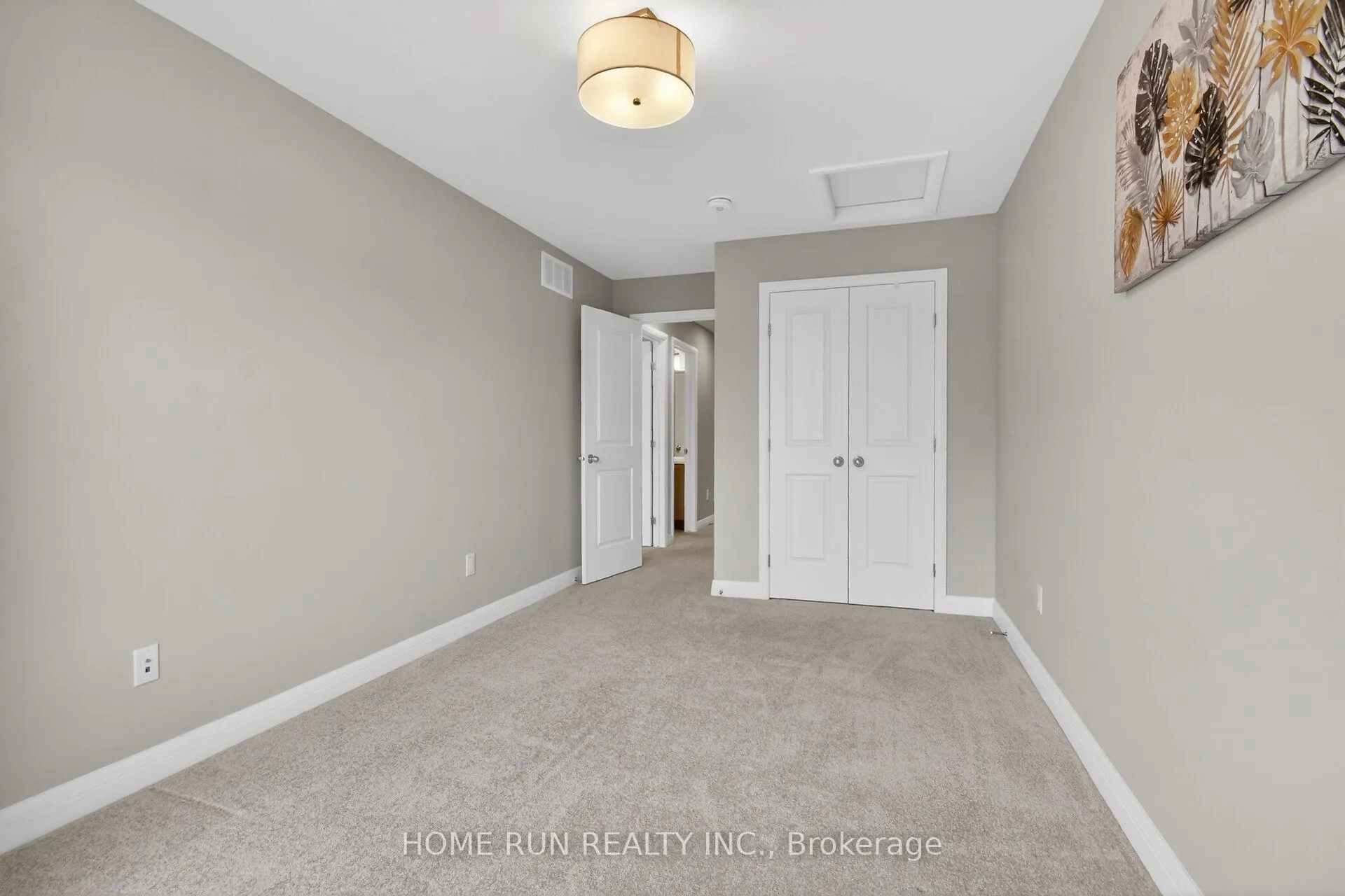 Photo 31 of 308 Wigwas Street, Ottawa, CFB Rockcliffe and Area — HOMEH