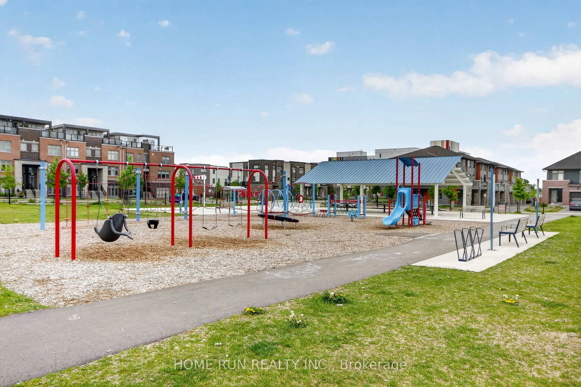 Photo 42 of 308 Wigwas Street, Ottawa, CFB Rockcliffe and Area — HOMEH