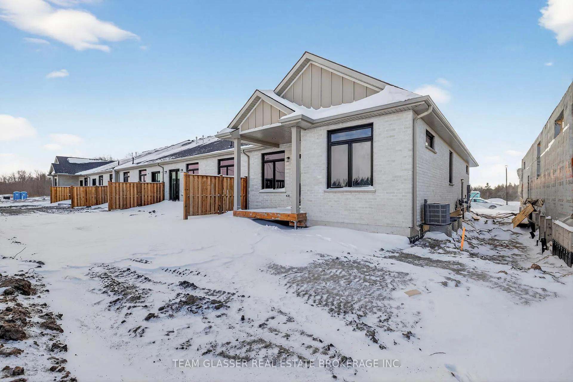 Photo 38 of 22 Dearing Drive, Lambton Shores, Grand Bend — HOMEH