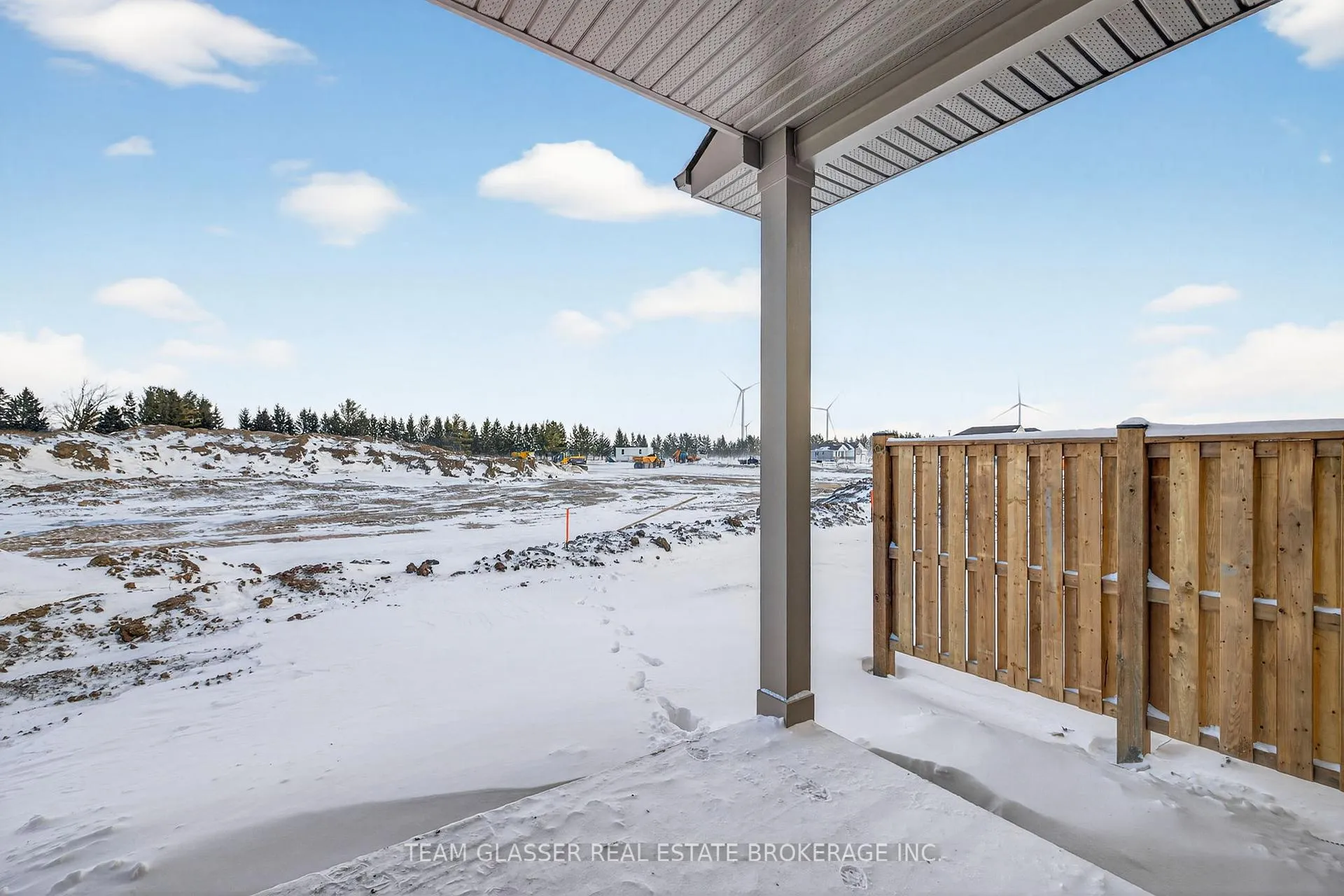 Photo 42 of 22 Dearing Drive, Lambton Shores, Grand Bend — HOMEH