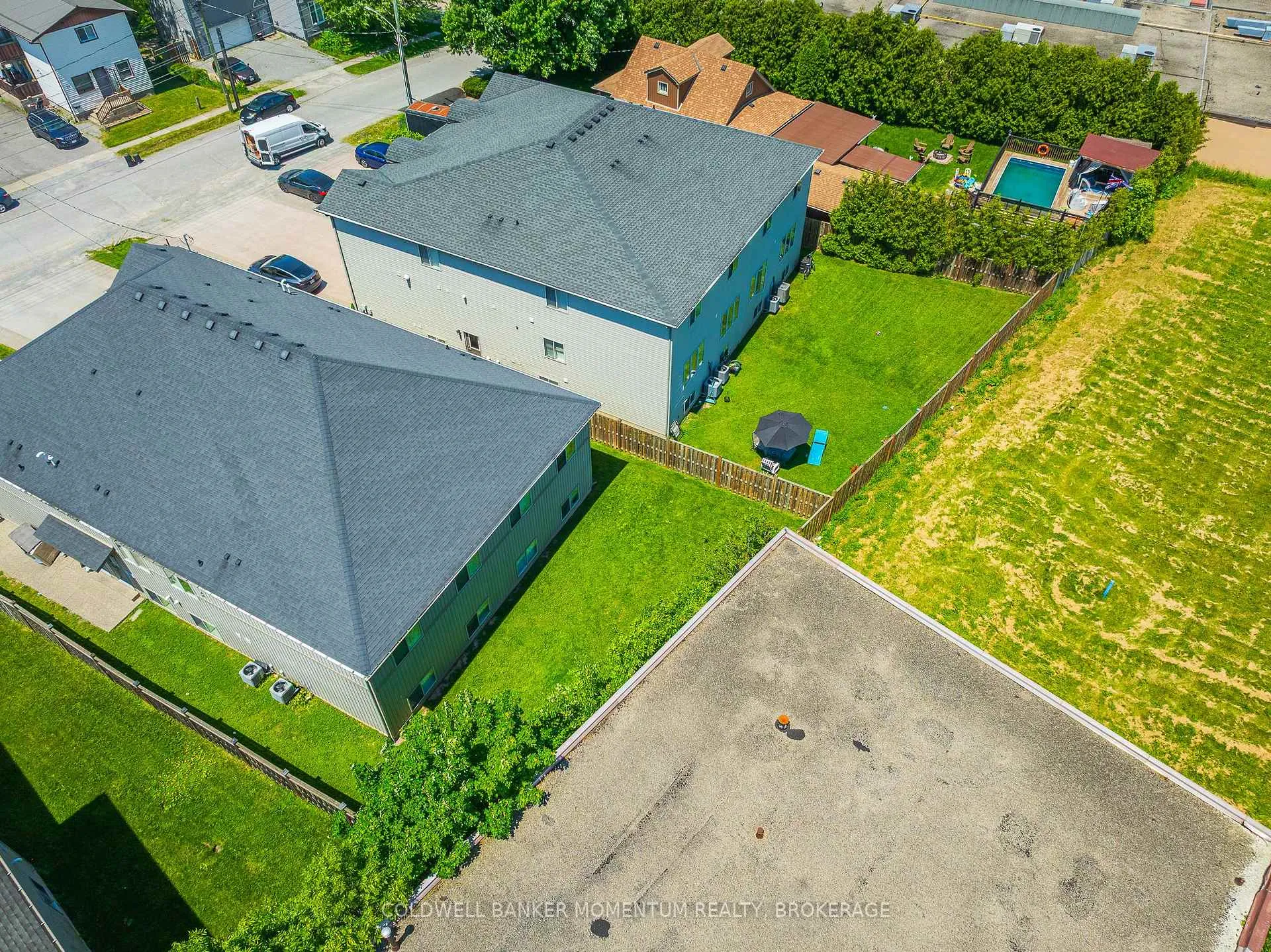 Photo 26 of 44 Cleveland Street, Thorold, Thorold Downtown — HOMEH